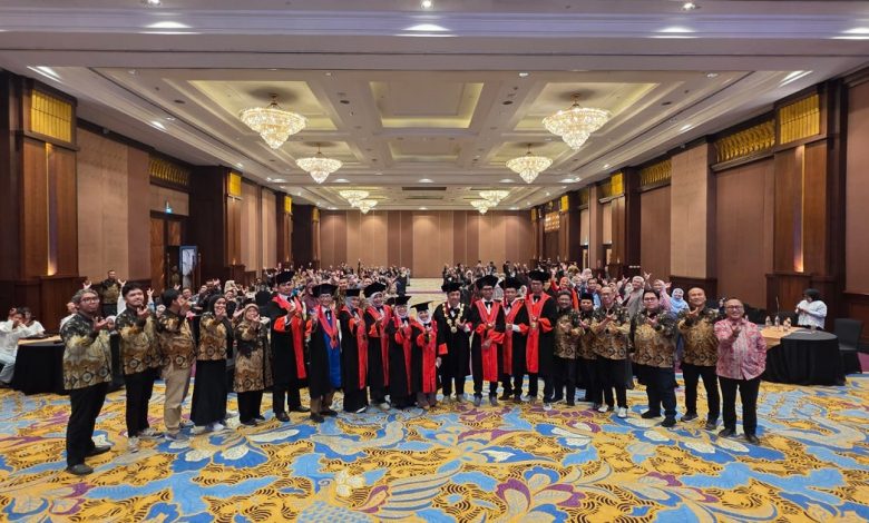FH Unisba Lepas 137 Lulusan di Yudisium Gelombang II, Siap Mengabdi untuk Negeri
