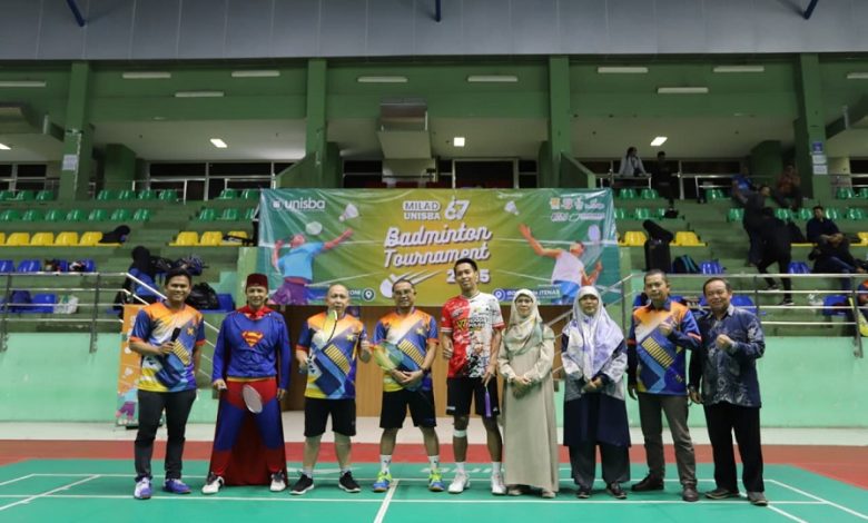 Turnamen Badminton Meriahkan HUT ke-67 Unisba