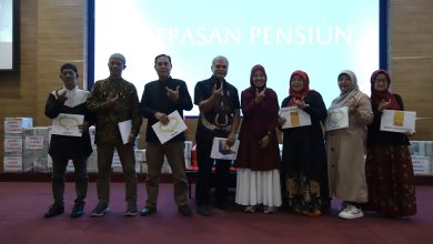 Unisba Gelar Pertemuan Tendik, Purnatugas, dan Lomba Meriah HUT ke-80 RI