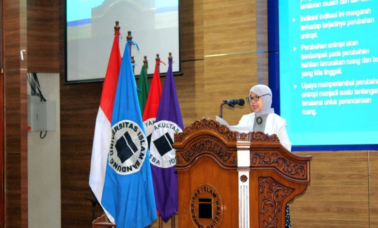 SPeSIA 2025 Gelombang 2: Unisba Torehkan Publikasi 1.324 Artikel Ilmiah Nasional