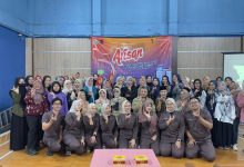 FK Unisba Perkuat Peran Kader Posyandu Desa Nanjung Lewat Program 'ARISAN'