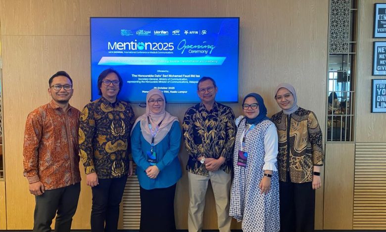 Mahasiswa Fikom Unisba Raih Gelar Best Presenter di Seminar Internasional Malaysia