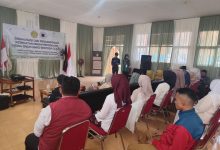 FK Unisba Gelar PKM Kesehatan Reproduksi untuk Siswa SMK Sentosa Garut