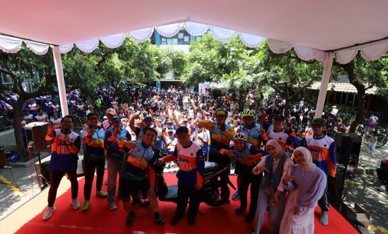 Semarak Fun Bike 2025 Warnai Peringatan Milad ke-67 Unisba