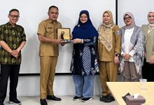 PWK UNISBA dan BAPPERIDA Kota Bandung Kolaborasi Susun Profil Kewilayahan Rancasari Berbasis Aplikasi Laci RW