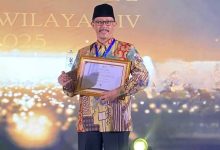 Unisba Borong Tiga Penghargaan Bergengsi di Ajang Anugerah LLDIKTI Wilayah IV 2025
