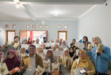 PKM Hibah Kemdiksaintek “Dapur Sehat” Perkuat UMKM di Kebon Waru