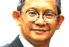 Pendidikan Karakter Siswa: Guru Wali & Ekstrakurikuler