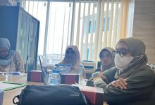 Fikom Unisba Perkuat Semangat Akademik Lewat Sarasehan Doktor Baru