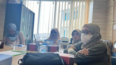 Fikom Unisba Perkuat Semangat Akademik Lewat Sarasehan Doktor Baru