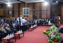 Rektor Unisba Resmi Kukuhkan Pengurus IKA FH 2025–2030, Wamenkum RI Sampaikan Orasi Ilmiah