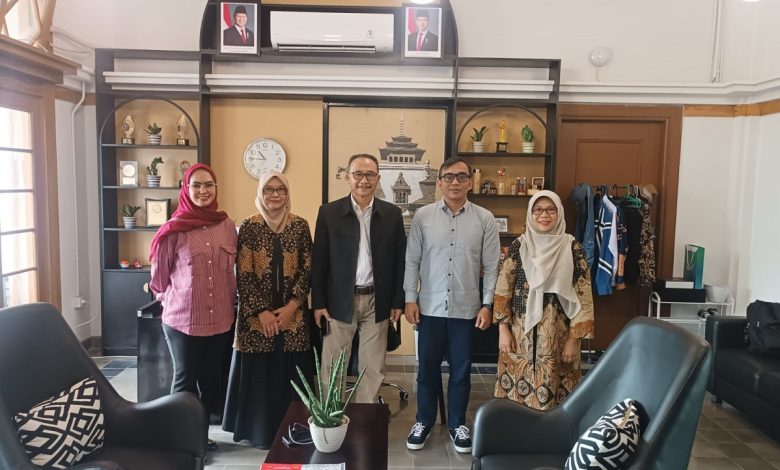 FH Unisba Bangun Kerja Sama Strategis dengan Biro Hukum dan HAM Setda Jabar