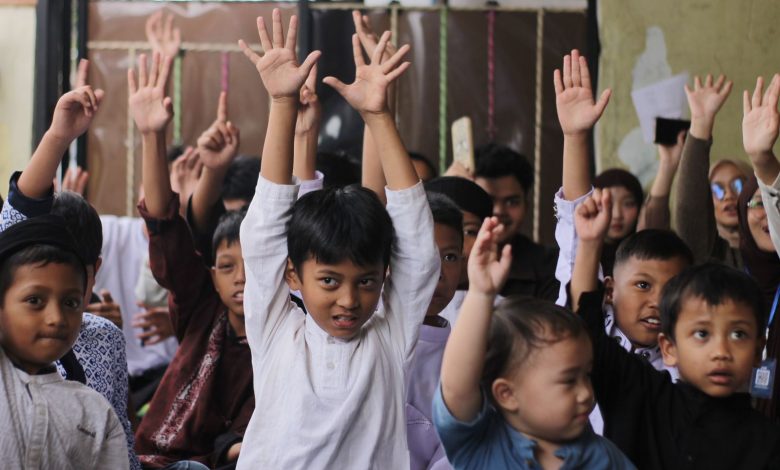 Mahasiswa Unisba Integrasikan Filantropi dan Edukasi Lewat Program “Ramadan Soul-Sharing” di Pondok Yatim Tegalega